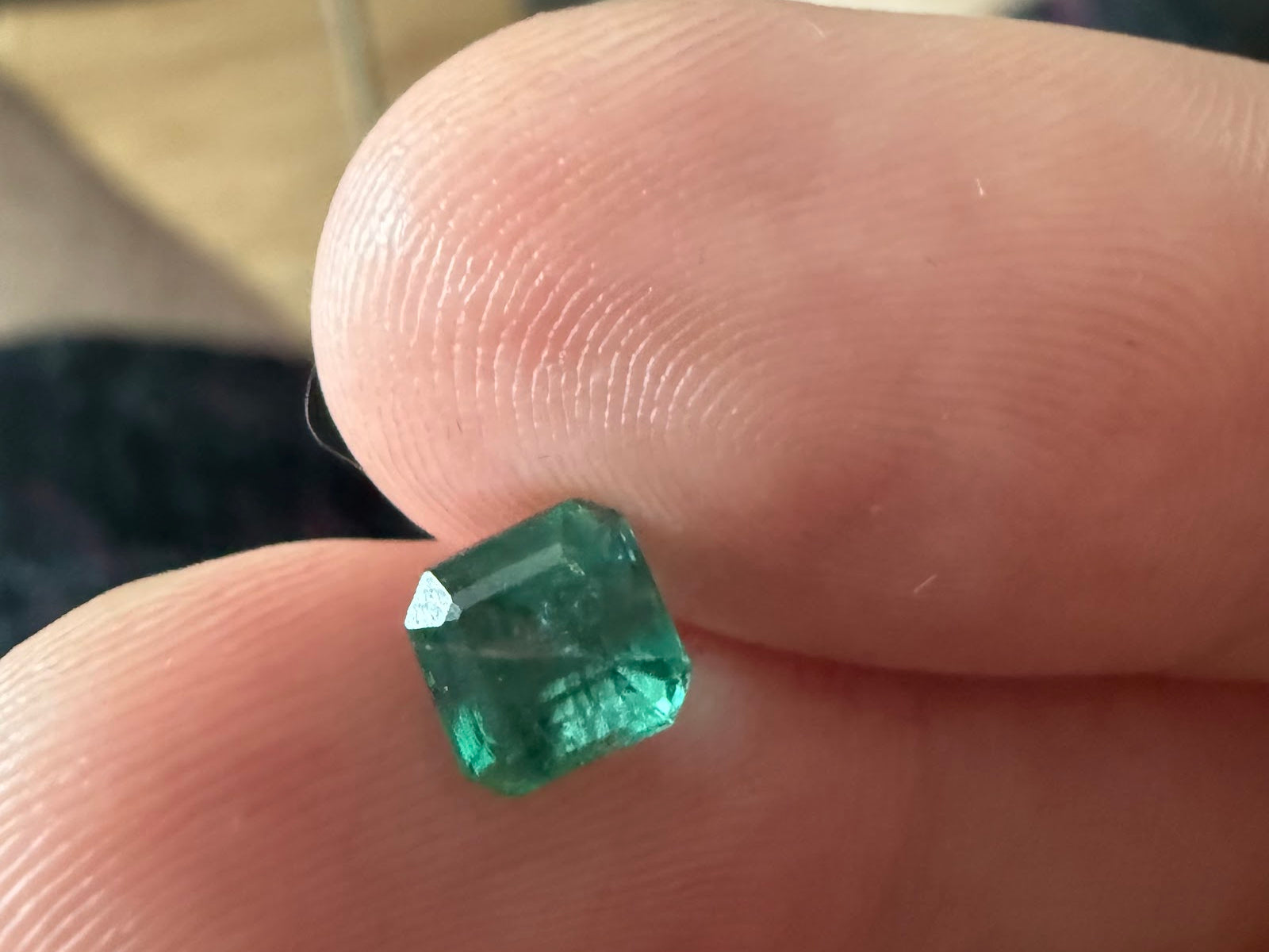 A fine natural gemstone from Sapphire Row, representing the individually chosen stones at the heart of custom heirloom jewelry