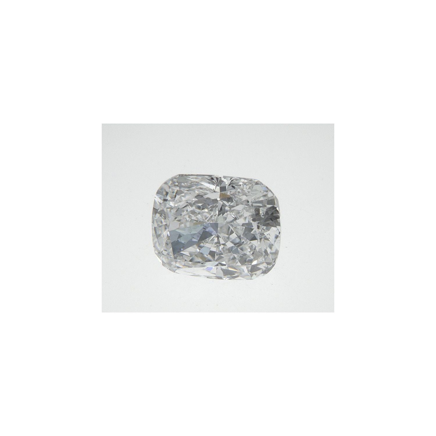 1.54 ct Elongated Cushion Lab-Grown Diamond – E VS2 – Faceted Cut – IGI Certified — Sapphire Row