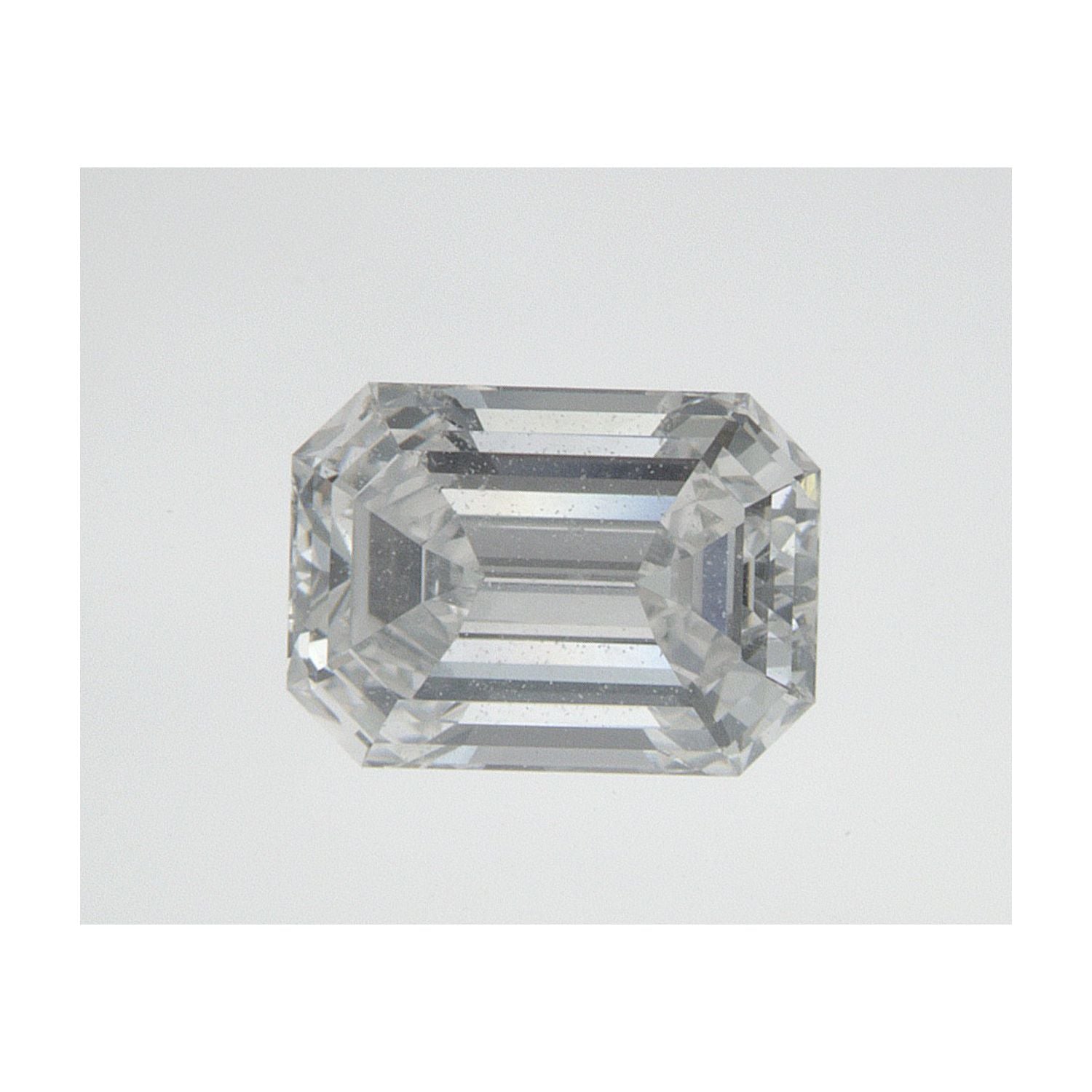 0.70 ct Emerald Natural Diamond – E SI2 – Step-cut – GIA Certified — Sapphire Row