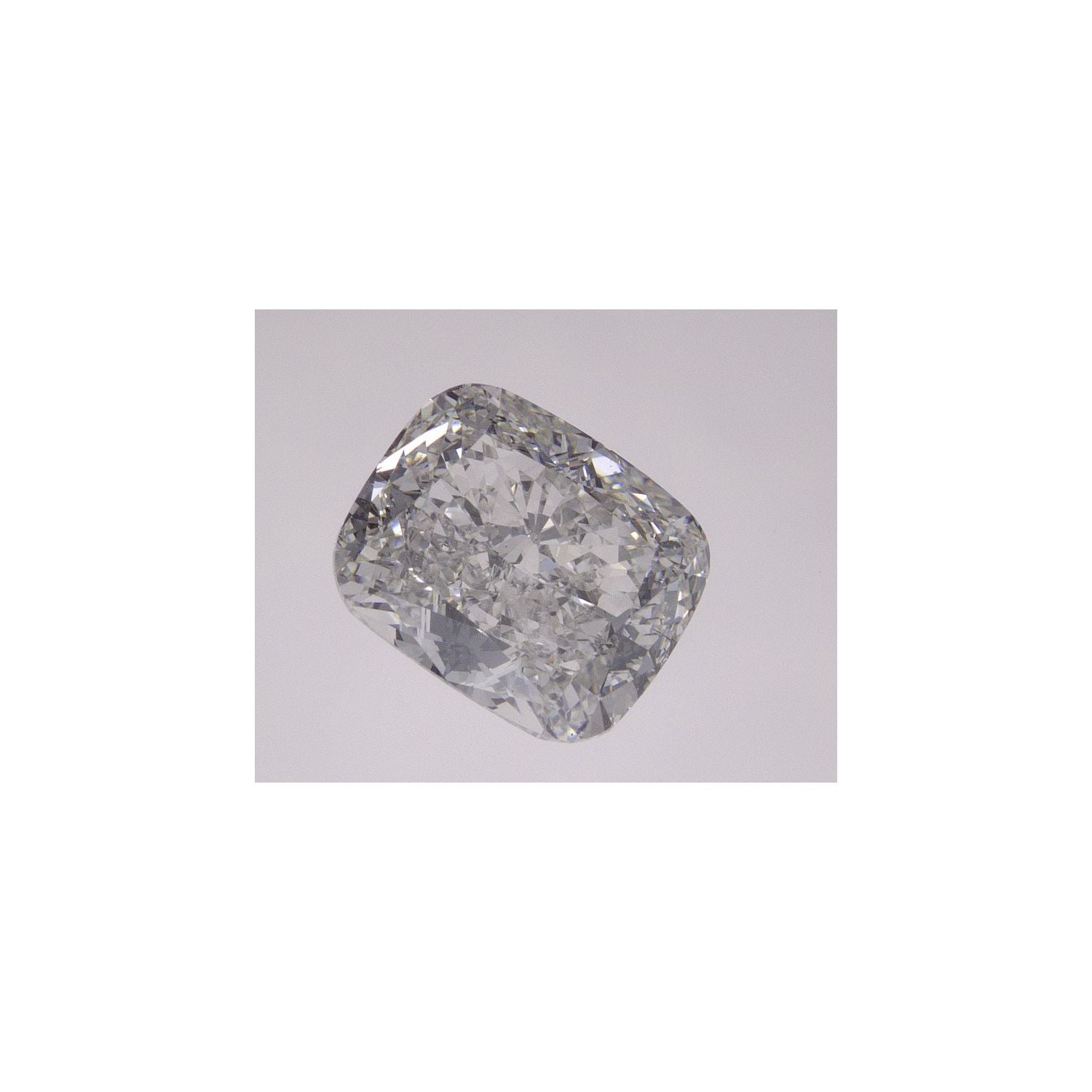 2.71 ct Elongated Cushion Lab-Grown Diamond – F VS2 – Faceted Cut – IGI Certified — Sapphire Row