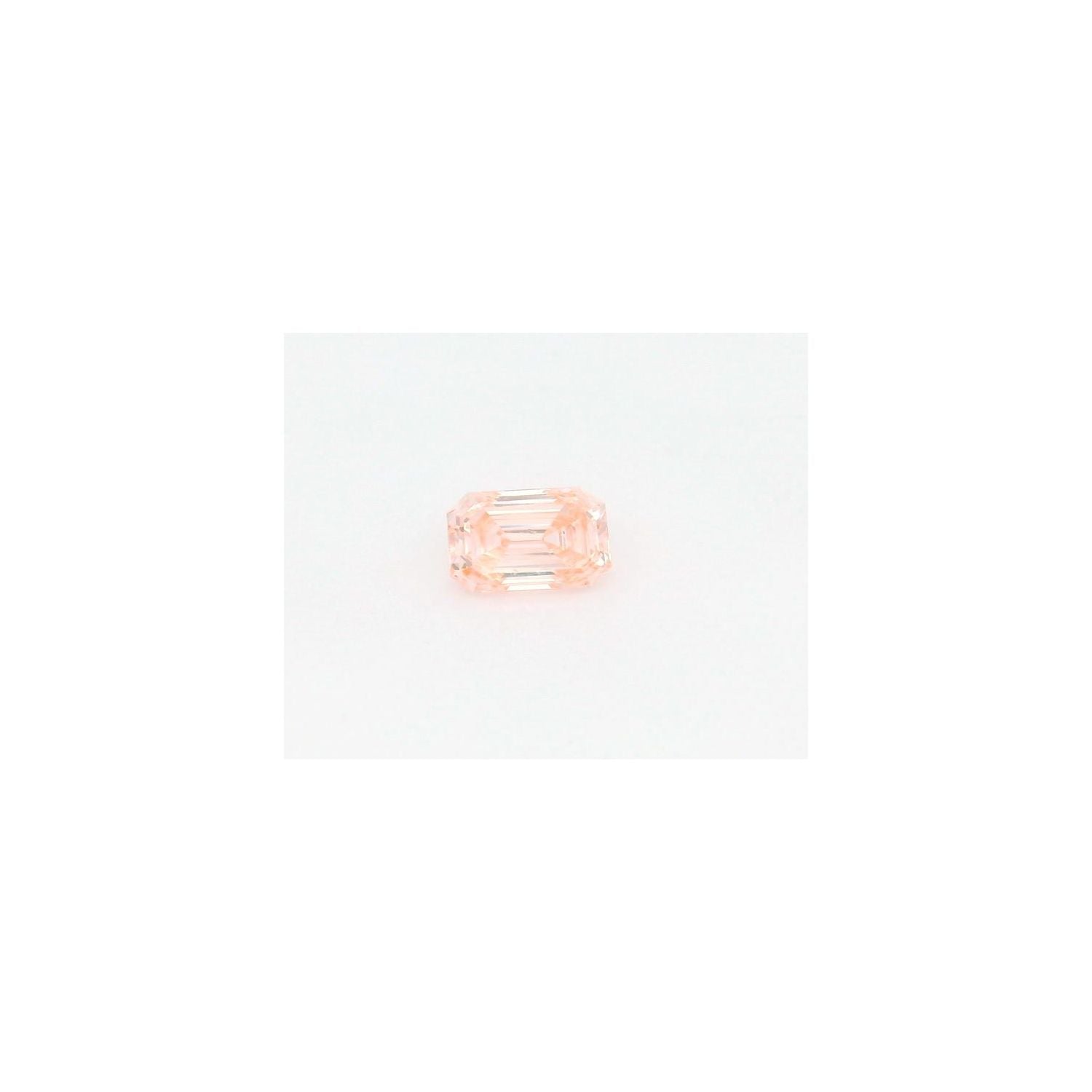 1.05 ct Emerald Lab-Grown Diamond – Fa VVS2 – Step-cut – IGI Certified — Sapphire Row