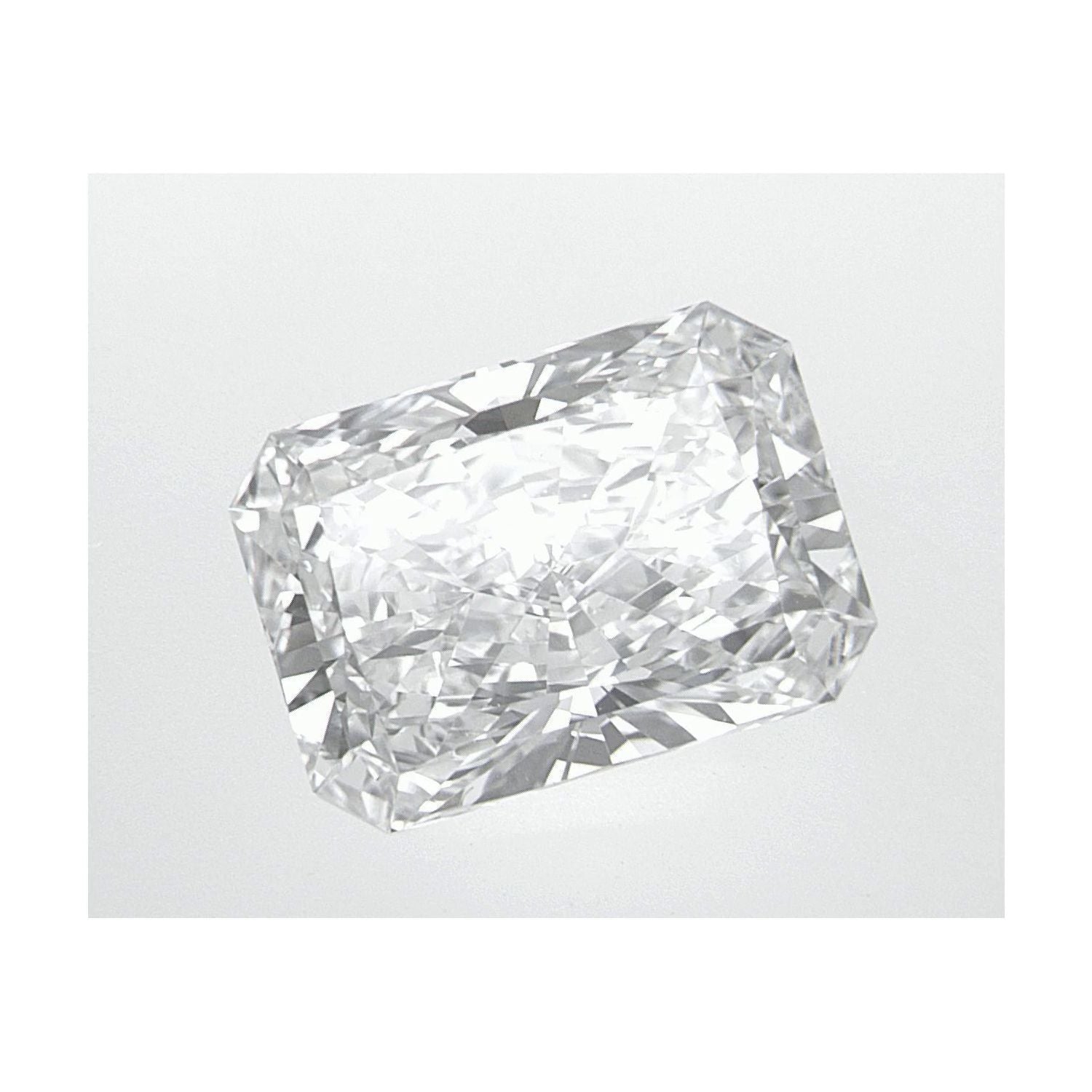 2.77 ct Radiant Lab-Grown Diamond – E VVS2 – Faceted Cut – IGI Certified — Sapphire Row