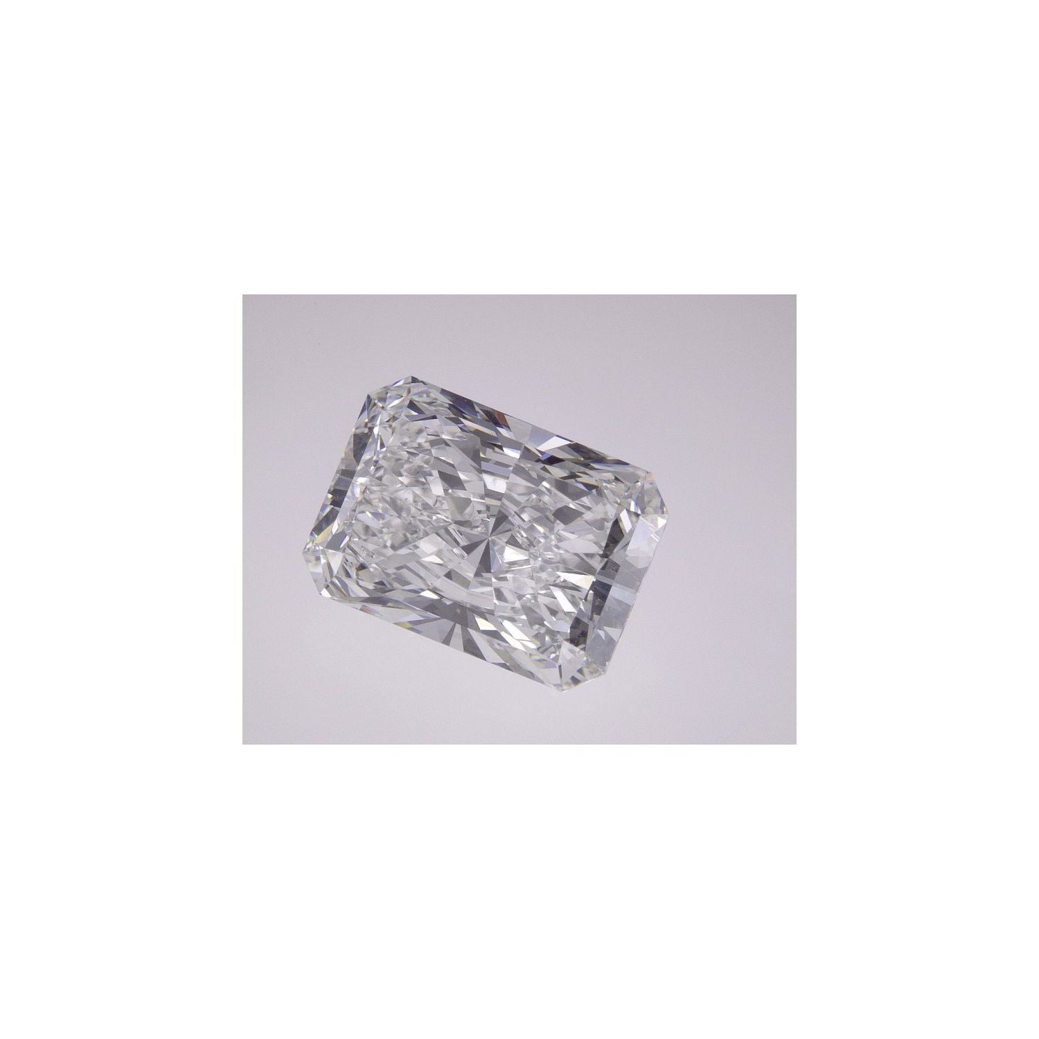 4.79 ct lab-grown diamond, radiant cut | Sapphire Row
