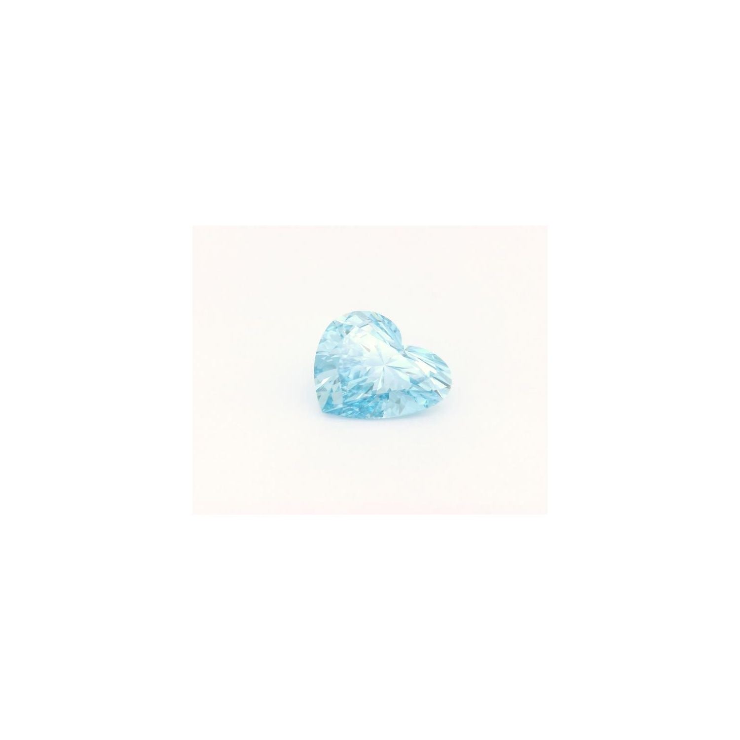 2.85 ct lab-grown diamond, heart cut | Sapphire Row
