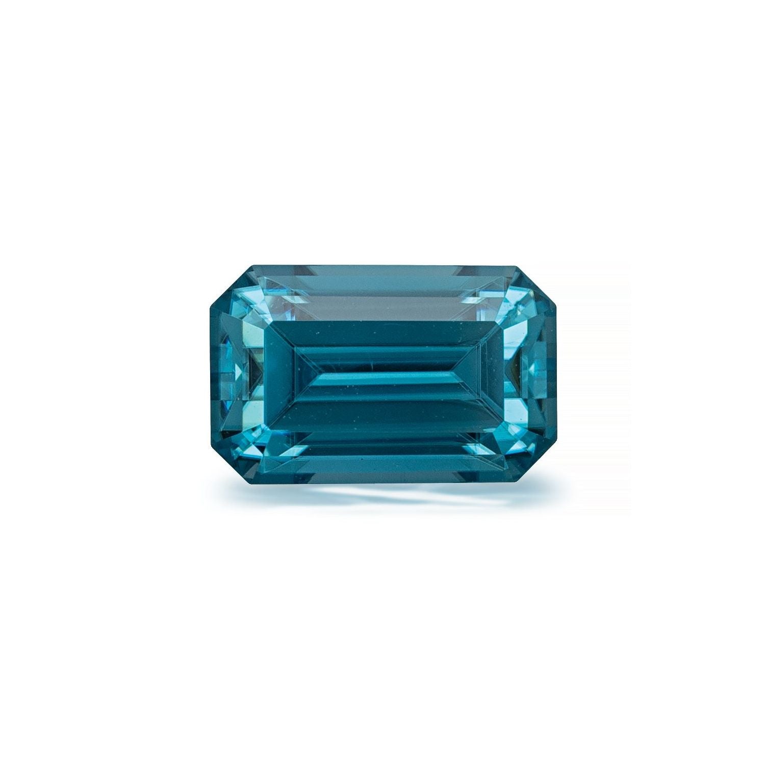 2.43 ct Emerald Natural Natural Zircon Zircon – Step-cut – N/A Certified — Sapphire Row