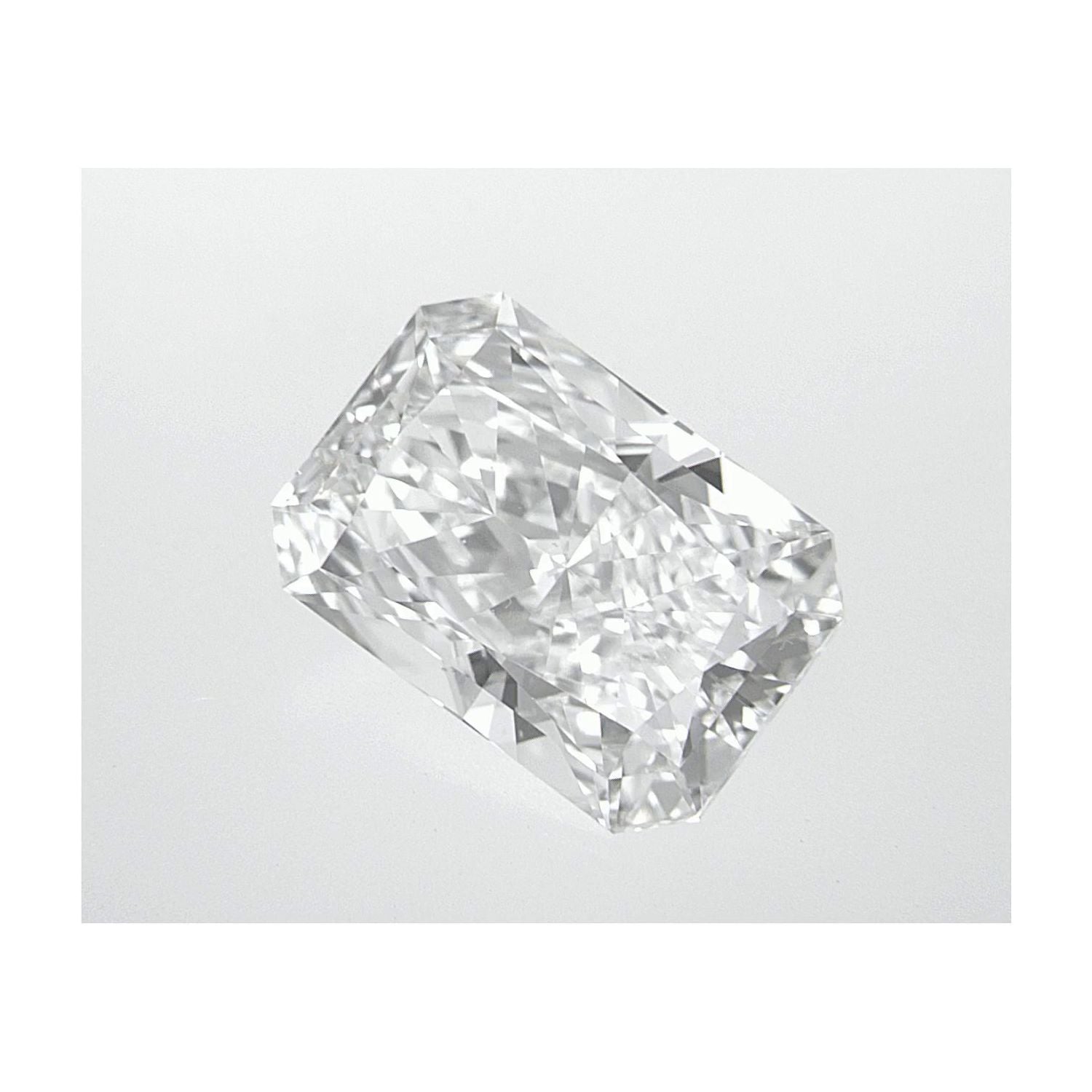 2.34 ct Radiant Lab-Grown Diamond – E VS1 – Faceted Cut – IGI Certified — Sapphire Row