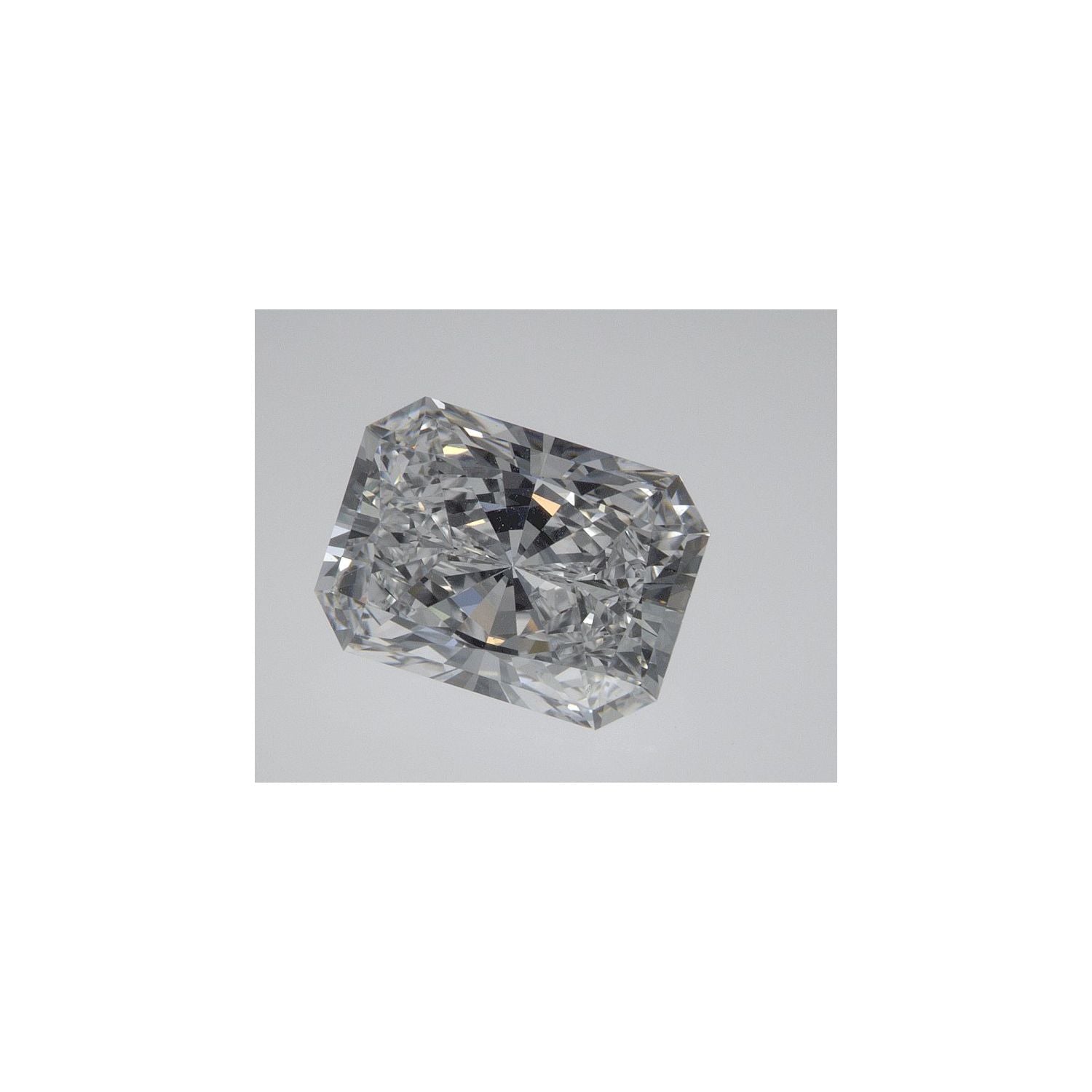 2.26 ct Radiant Lab-Grown Diamond – D VVS2 – Faceted Cut – IGI Certified — Sapphire Row