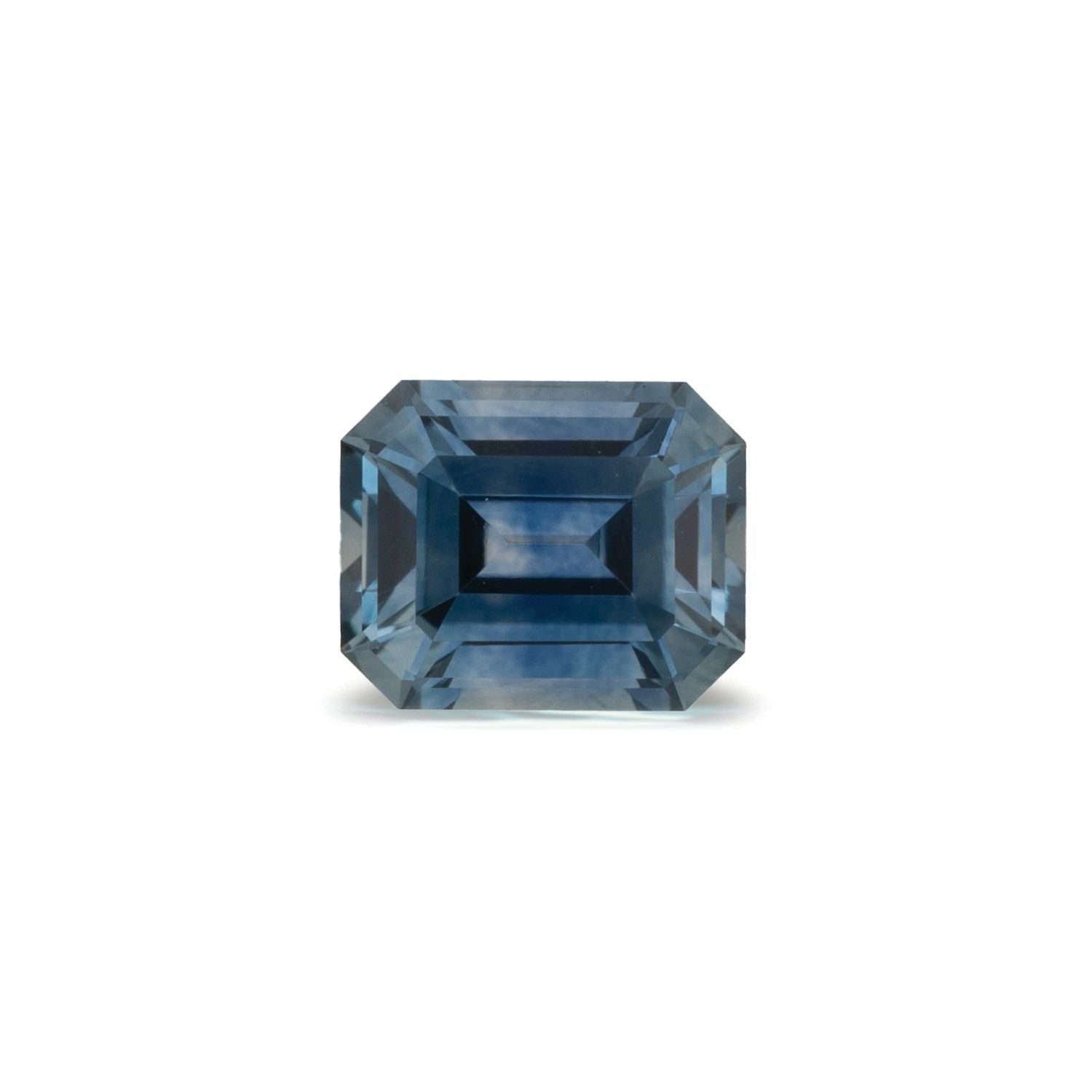 0.64 ct Emerald Natural Natural Sapphire Sapphire – Step-cut – N/A Certified — Sapphire Row