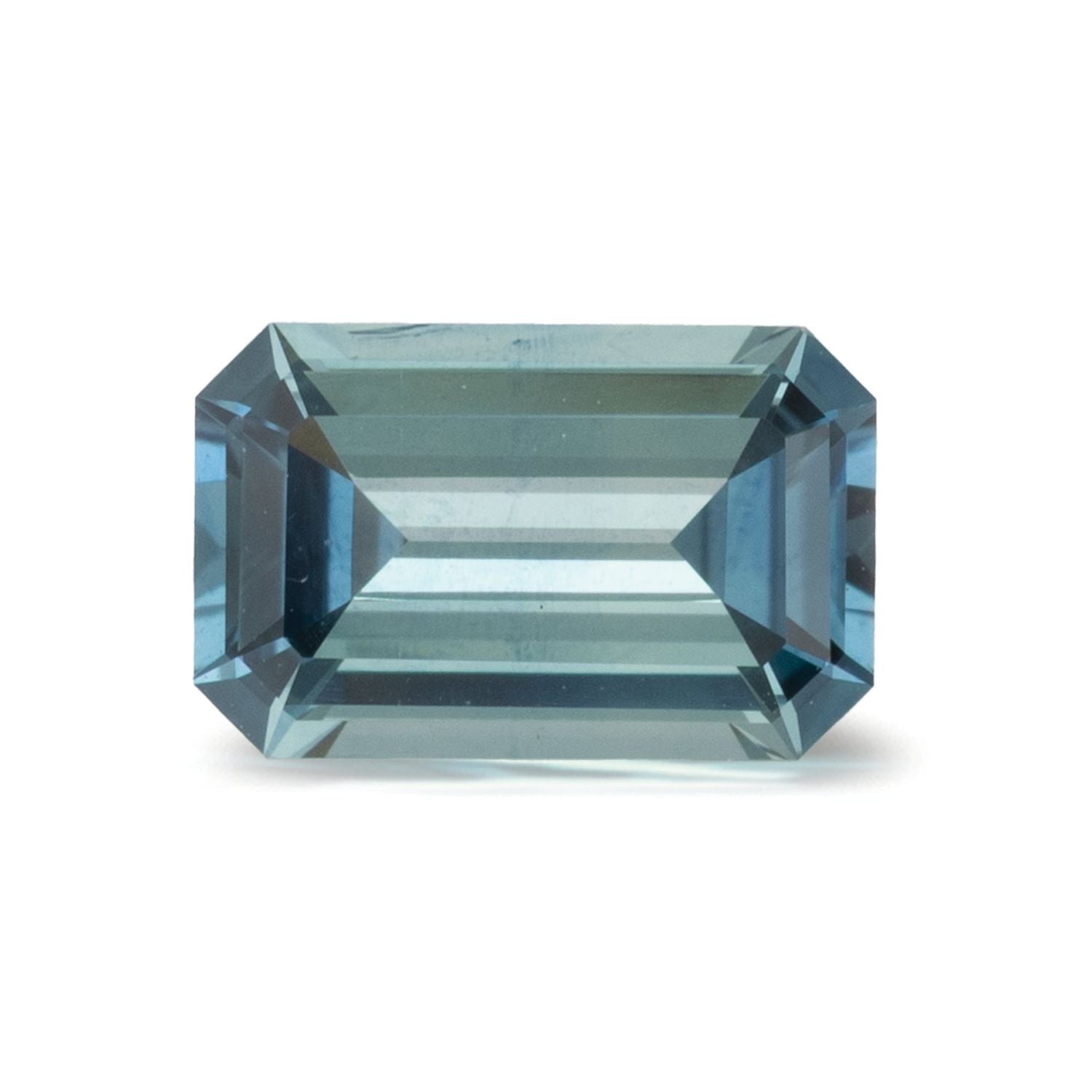 0.87 ct Emerald Natural Natural Sapphire Sapphire – Step-cut – N/A Certified — Sapphire Row