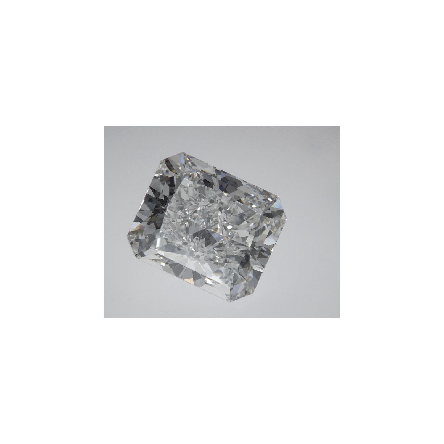 6.66 ct Radiant Lab-Grown Diamond – E VVS2 – Faceted Cut – IGI Certified — Sapphire Row
