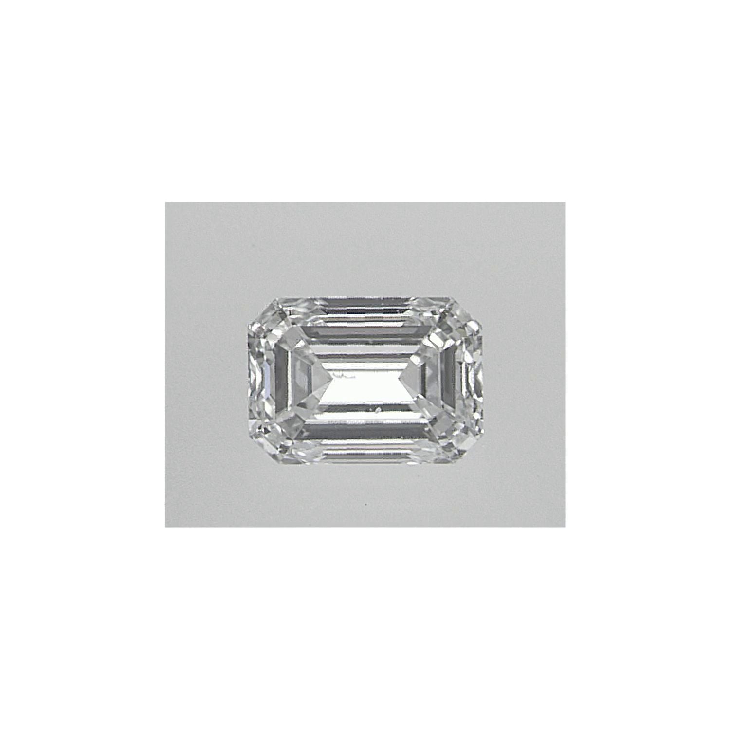 0.71 ct natural diamond, emerald cut | Sapphire Row