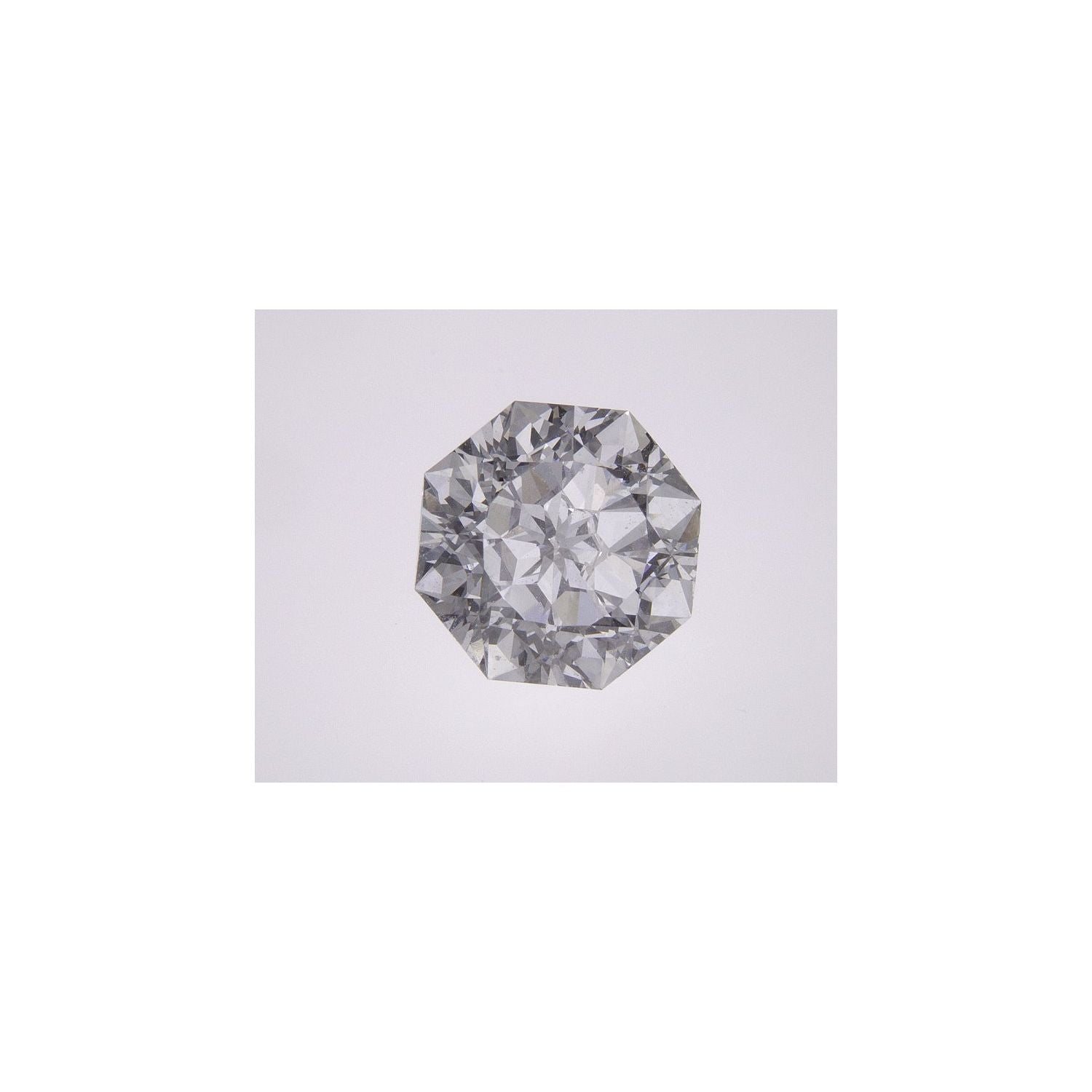 2.40 ct lab-grown diamond, octagon cut | Sapphire Row