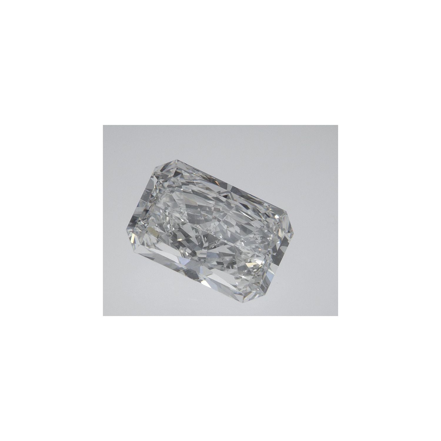 2.49 ct Radiant Lab-Grown Diamond – E VS1 – Faceted Cut – IGI Certified — Sapphire Row