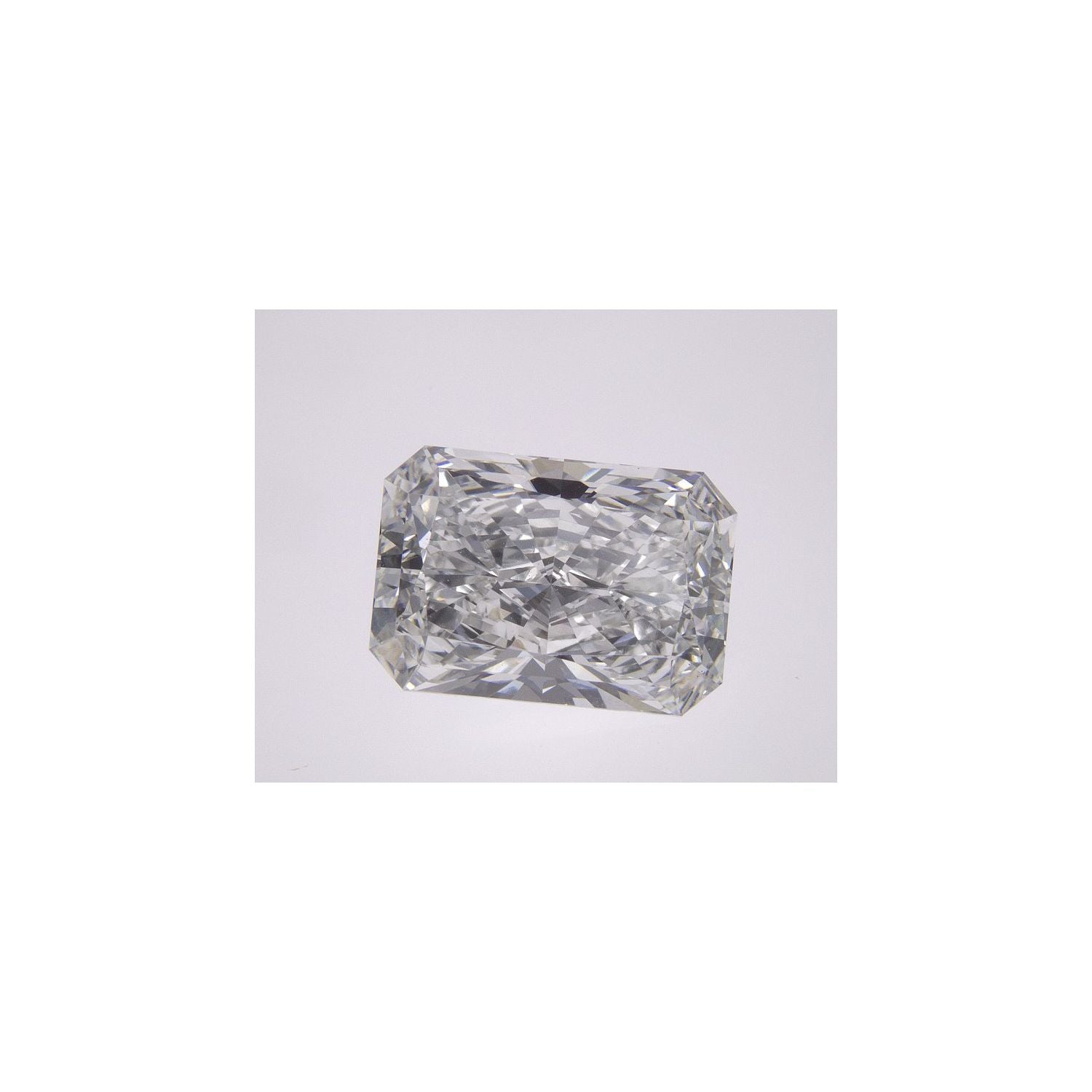 3.60 ct Radiant Lab-Grown Diamond – E VS1 – Faceted Cut – IGI Certified — Sapphire Row