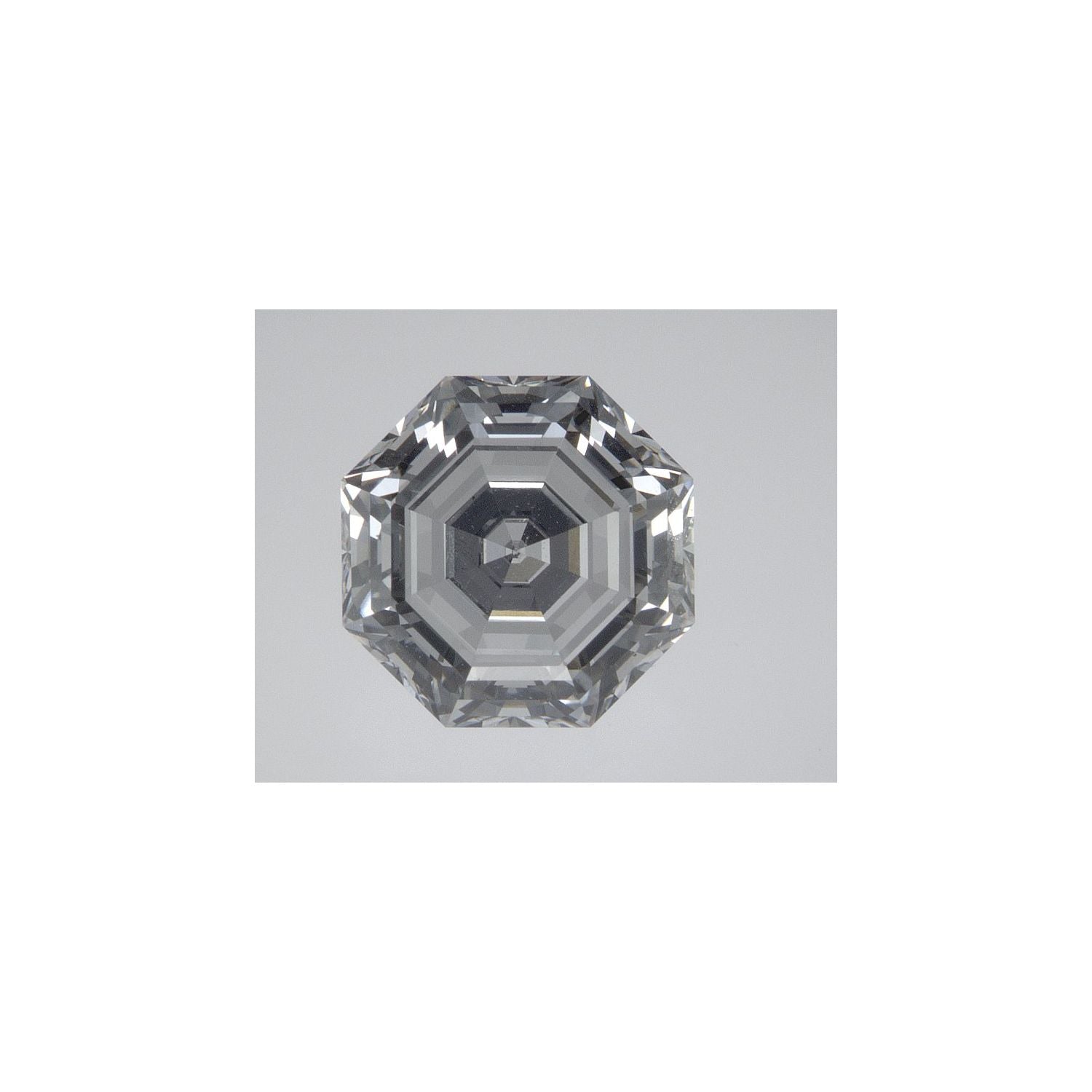 2.57 ct Octagon Lab-Grown Diamond – E VS1 – Step-cut – GIA Certified — Sapphire Row