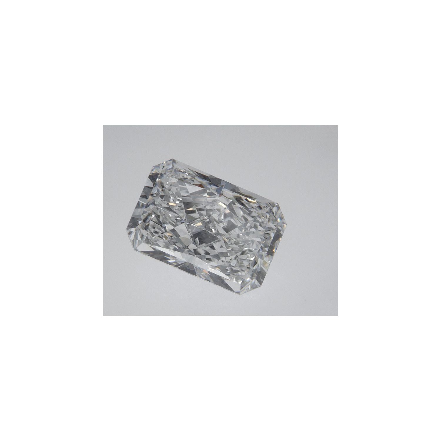2.70 ct Radiant Lab-Grown Diamond – E VVS2 – Faceted Cut – IGI Certified — Sapphire Row