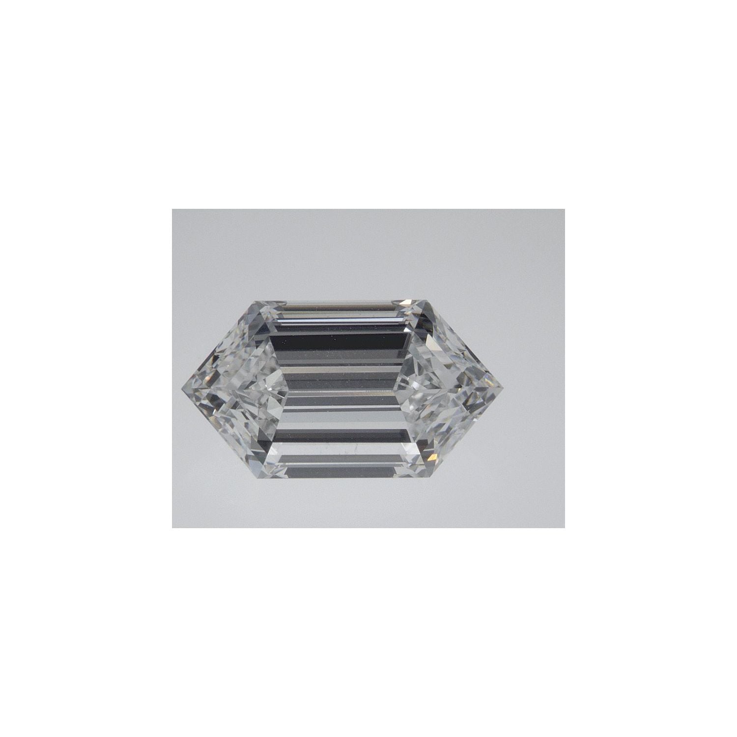 2.16 ct Elongated Hexagon Lab-Grown Diamond – E VVS2 – Duchess Step-cut – GIA Certified — Sapphire Row