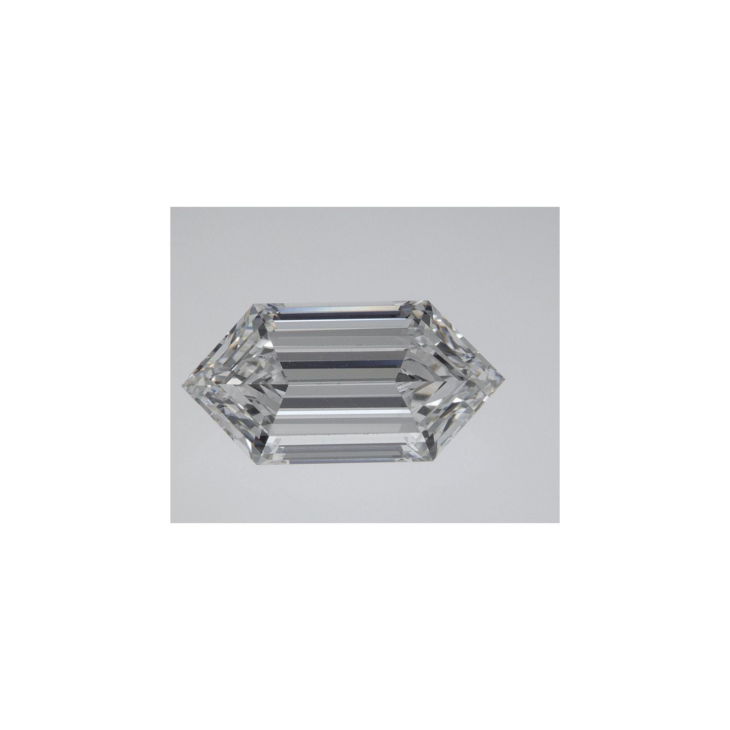2.06 ct Elongated Hexagon Lab-Grown Diamond – D VS1 – Duchess Step-cut – IGI Certified — Sapphire Row