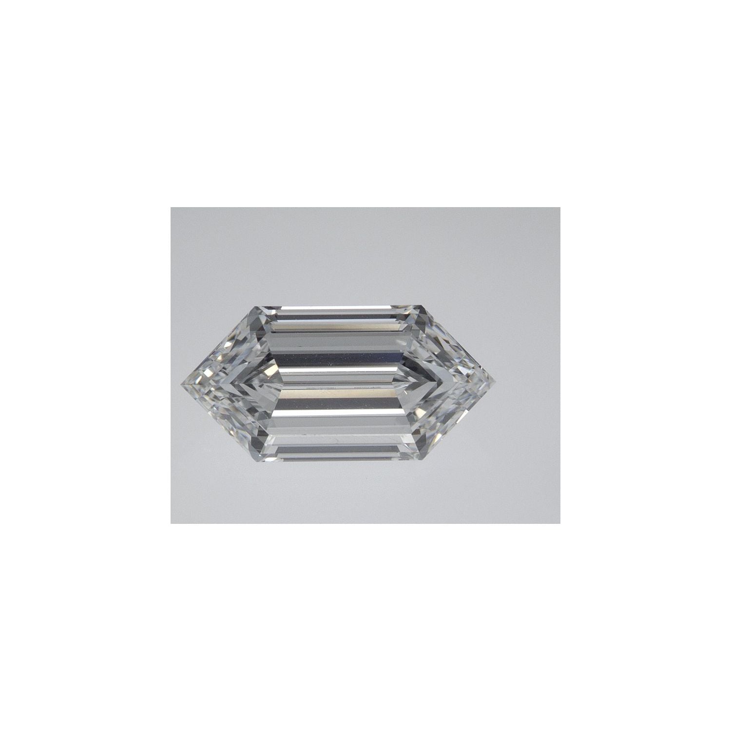 1.94 ct Elongated Hexagon Lab-Grown Diamond – E VVS2 – Duchess Step-cut – GIA Certified — Sapphire Row