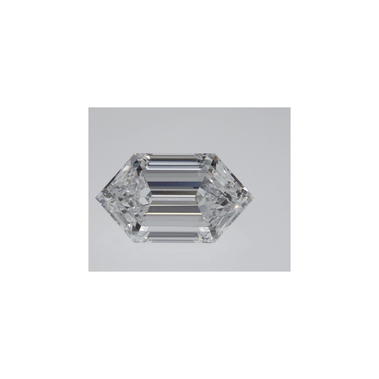 1.60 ct Elongated Hexagon Lab-Grown Diamond – D VVS2 – Duchess Step-cut – GIA Certified — Sapphire Row