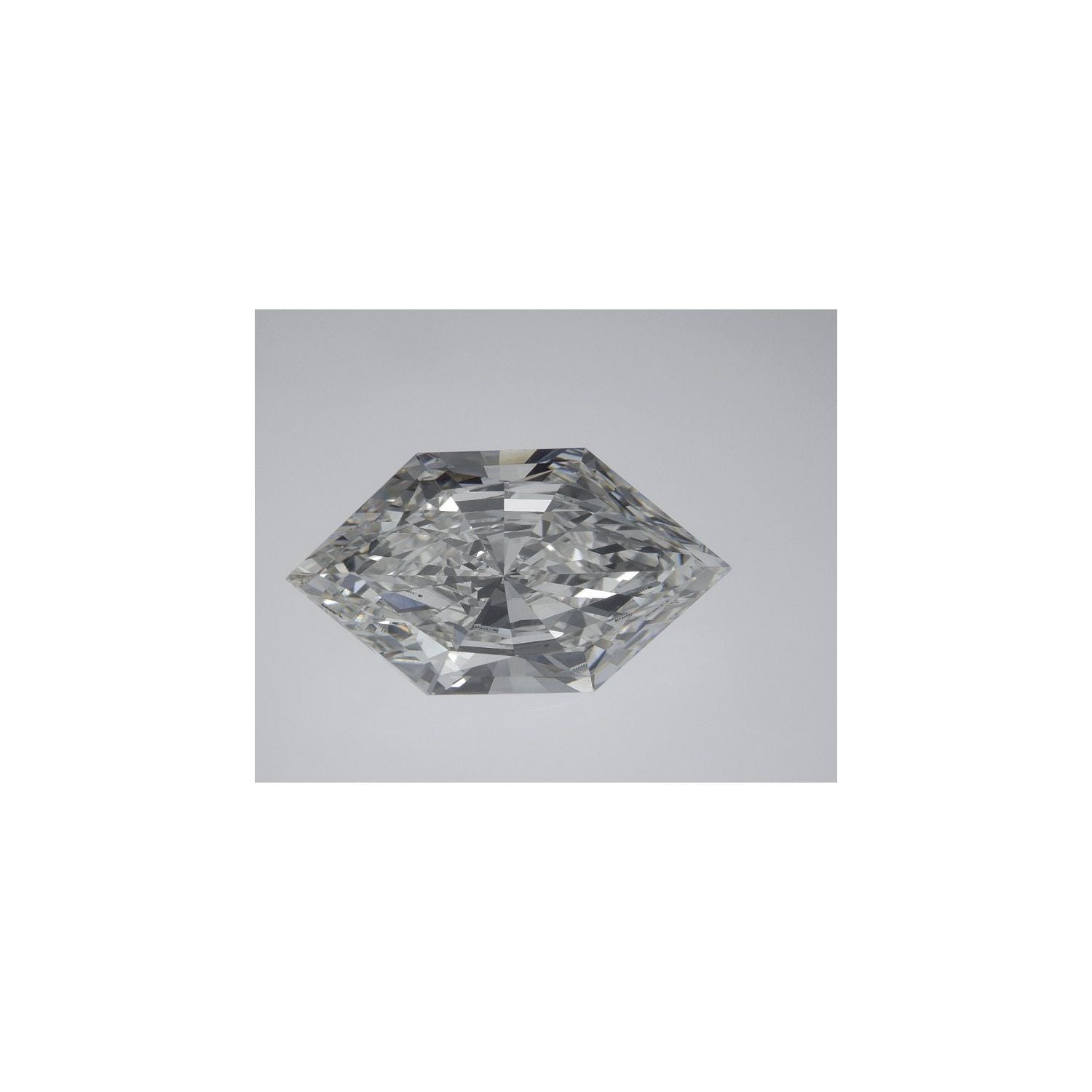 3.93 ct Elongated Hexagon Lab-Grown Diamond – F VVS2 – Duchess Faceted-cut – IGI Certified — Sapphire Row