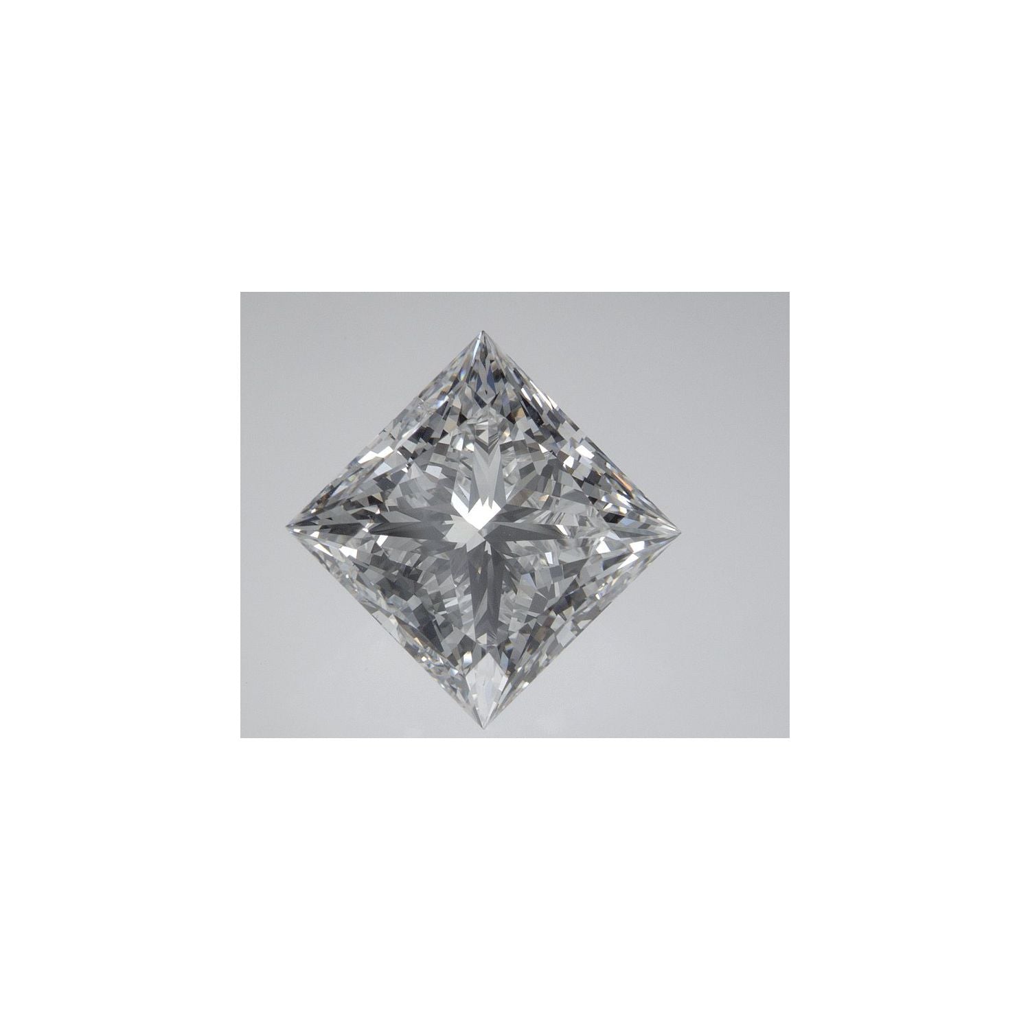 4.04 ct Square Lab-Grown Diamond – D VVS2 – Princess-cut – IGI Certified — Sapphire Row
