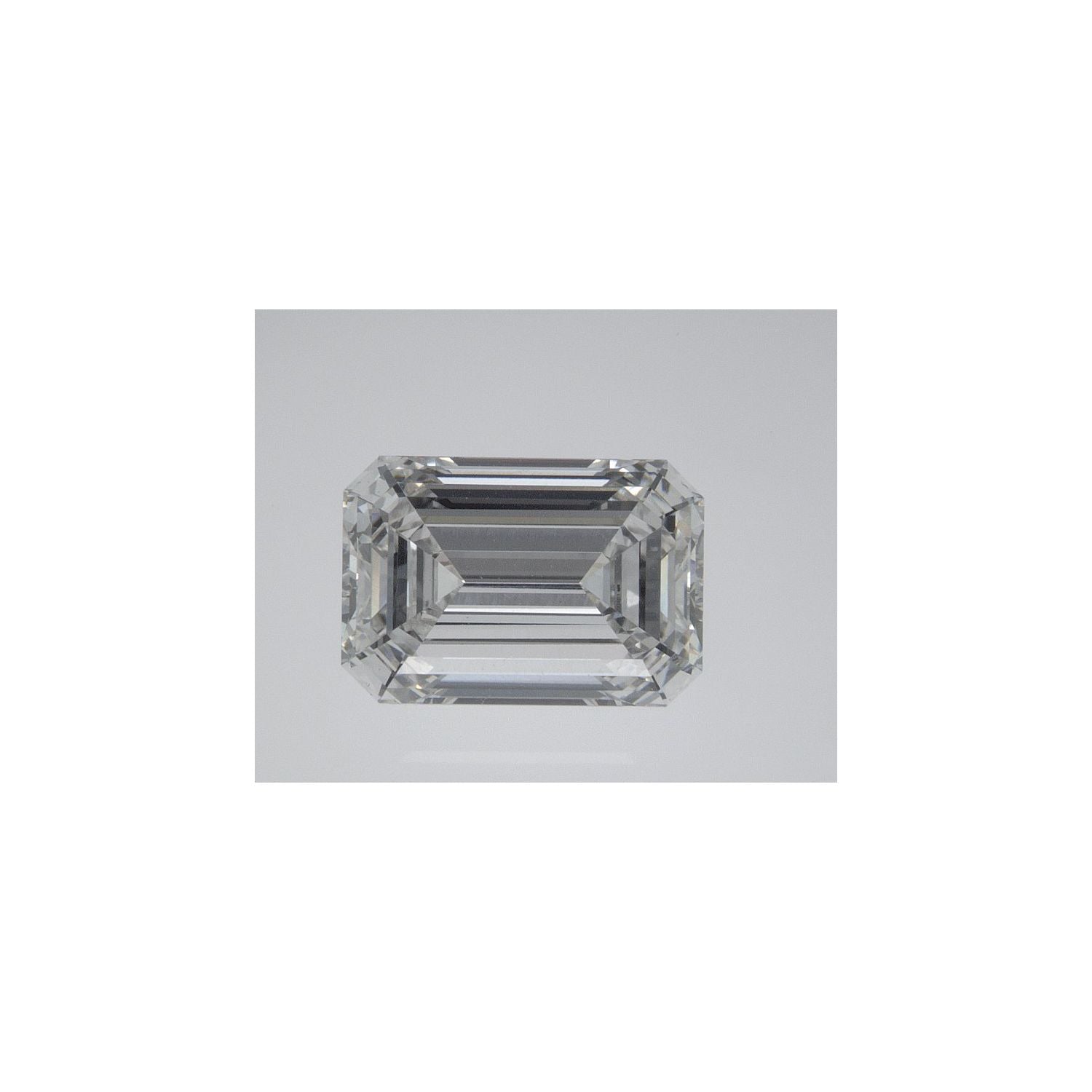 2.33 ct Emerald Lab-Grown Diamond – F VS2 – Step-cut – IGI Certified — Sapphire Row