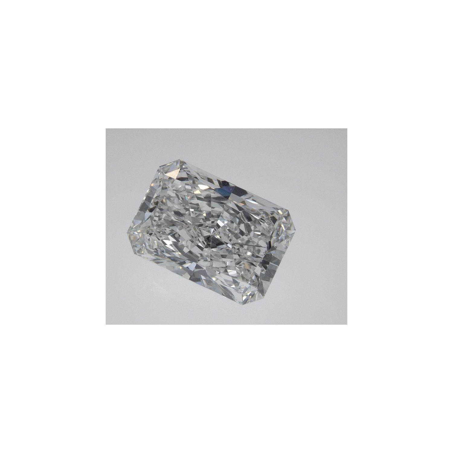2.90 ct Radiant Lab-Grown Diamond – E VVS2 – Faceted Cut – IGI Certified — Sapphire Row