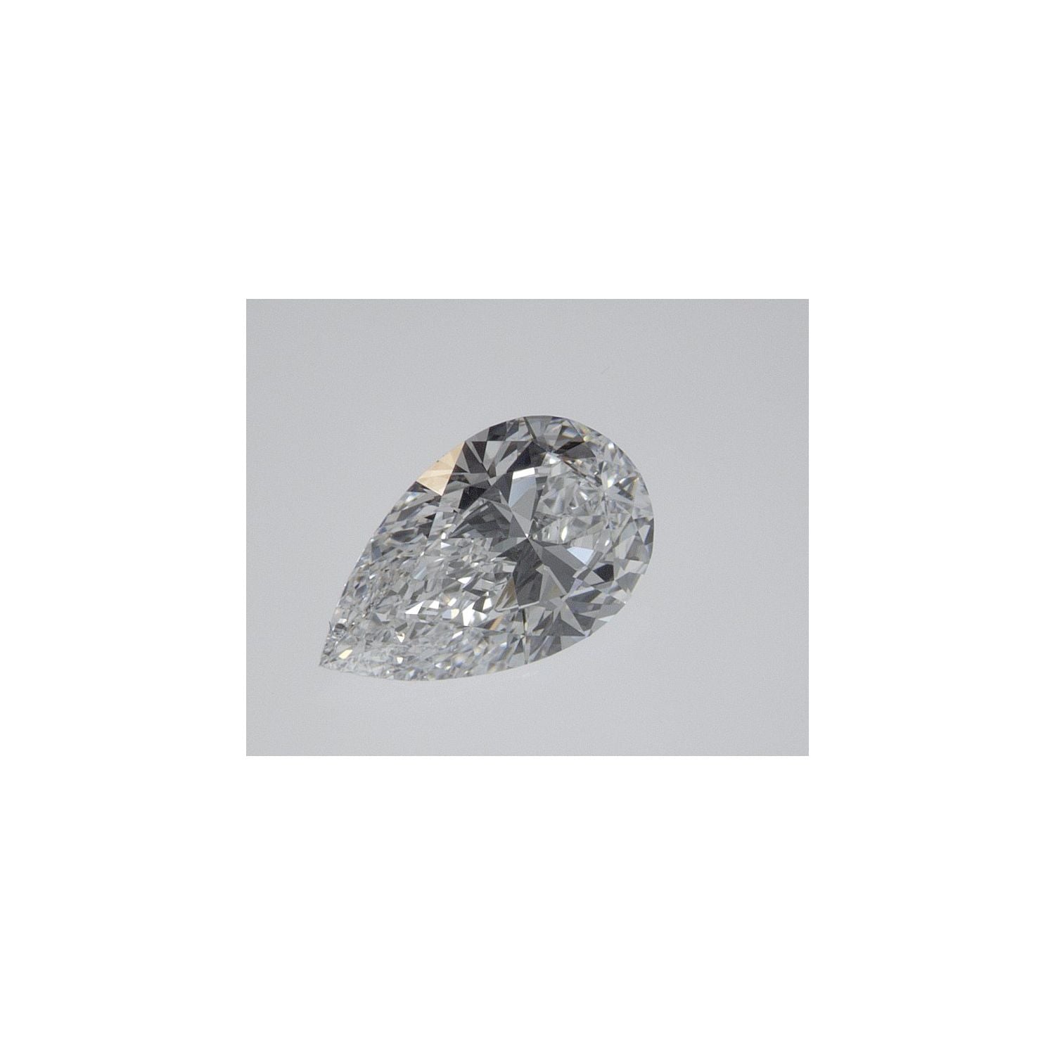 0.73 ct Pear Lab-Grown Diamond – D VVS2 – Faceted Cut – IGI Certified — Sapphire Row