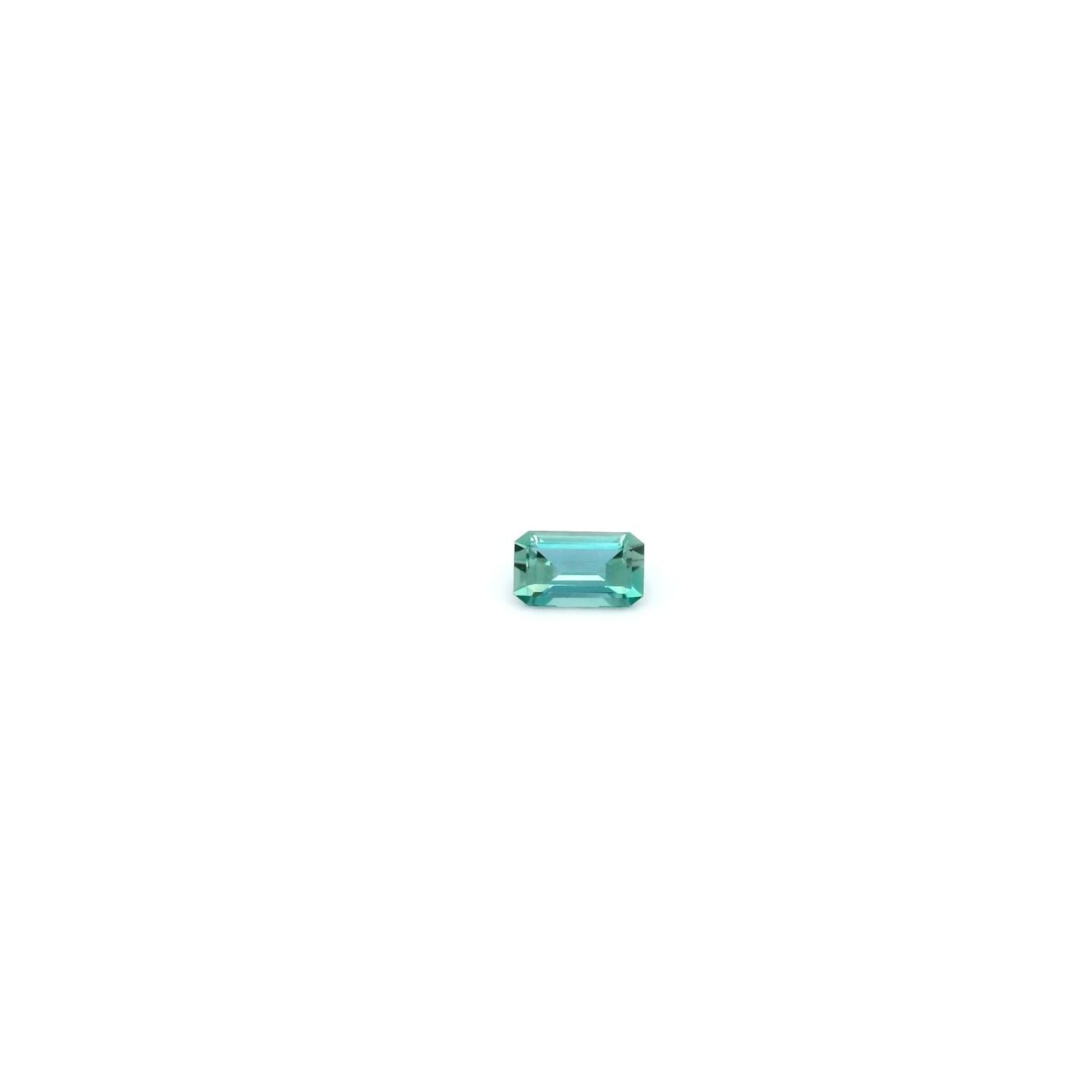 0.17 ct Emerald Natural Natural Alexandrite Alexandrite – Step-cut – N/A Certified — Sapphire Row