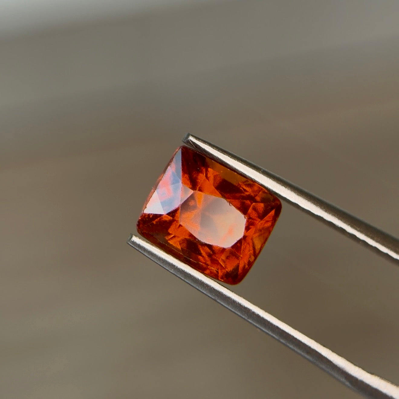 3.13 ct Natural Hessonite Garnet Honey Yellow – Cushion Cut – AIG Certified