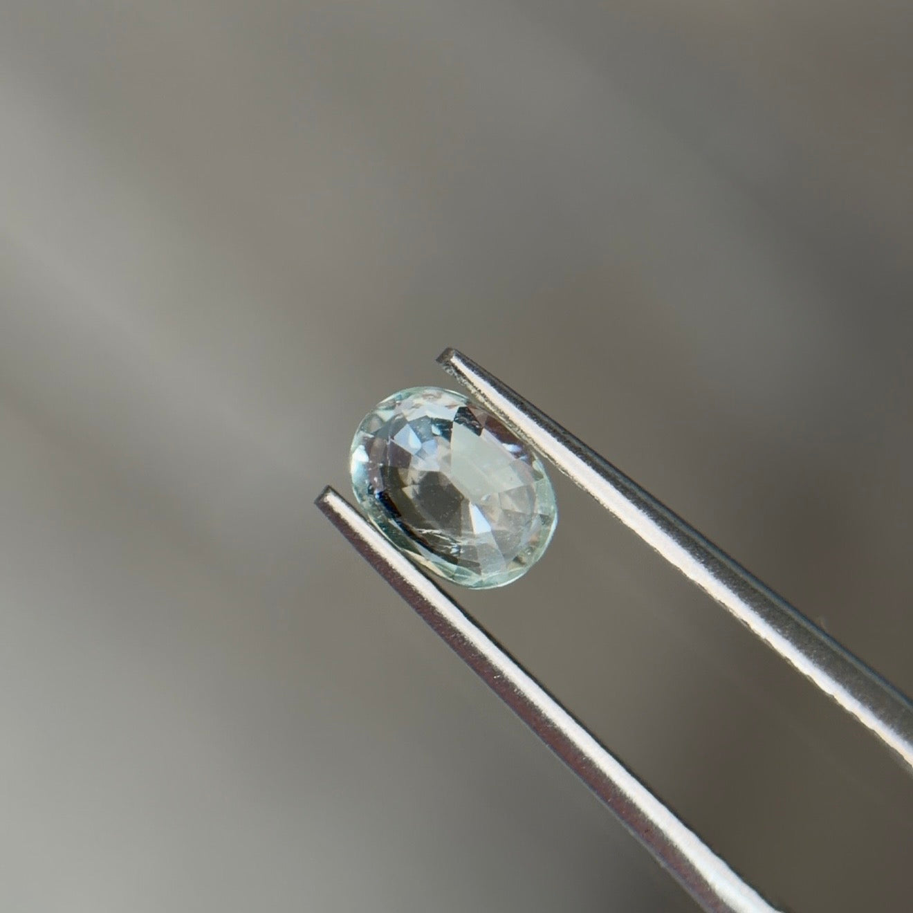 0.57 ct Natural Paraiba Tourmaline Blue Green – Oval Cut – Mozambique – AIG Certified