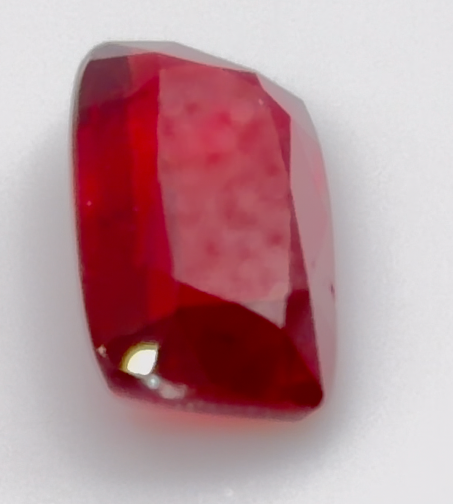 3.02 ct Red (Vivid) Ruby – Cushion Cut – Unheated – Mozambique