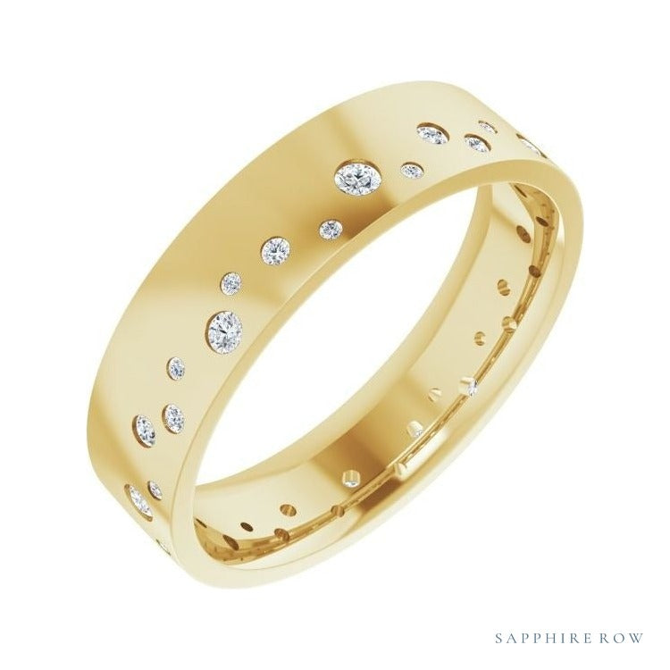 Lab-Grown Diamond Scattered Cigar Band in 14K yellow gold