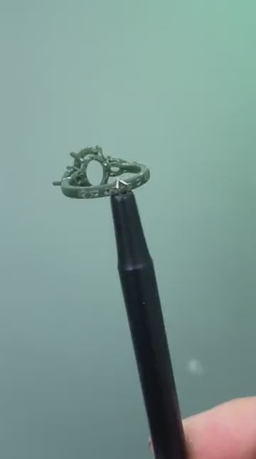 The printed model of the oval diamond ring, turning
