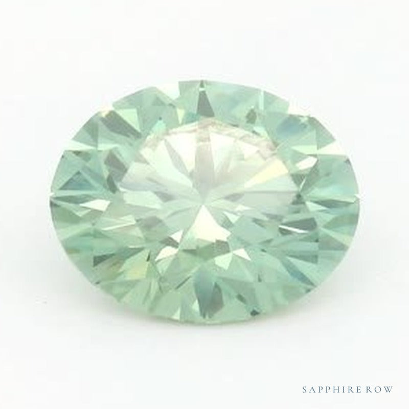1.56 ct lab-grown fancy vivid green diamond, round cut | Sapphire Row · cut7