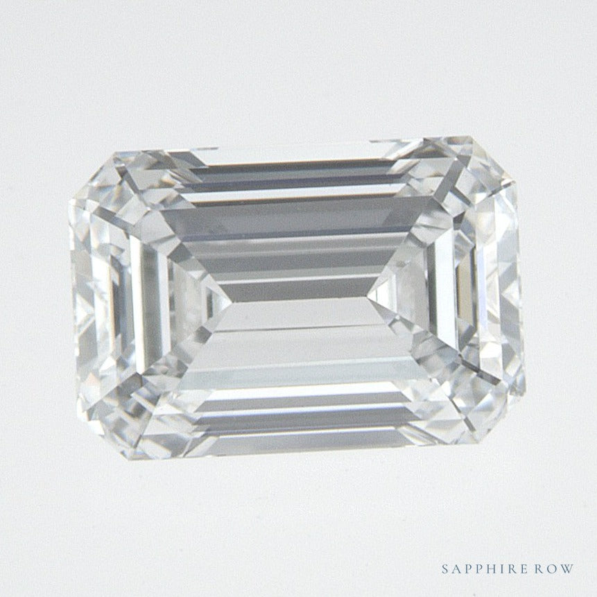 0.92 ct lab-grown diamond, emerald cut | Sapphire Row · cut6