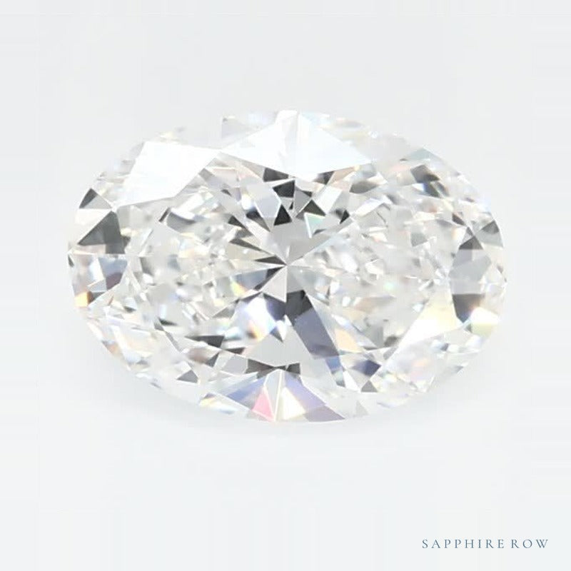 0.65 ct lab-grown diamond, oval cut | Sapphire Row · cut7