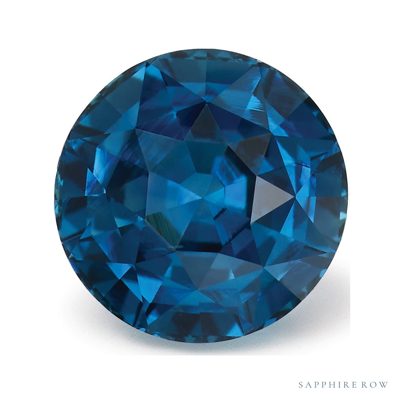 3.03 ct natural blue sapphire from Mozambique, round cut | Sapphire Row · cut4