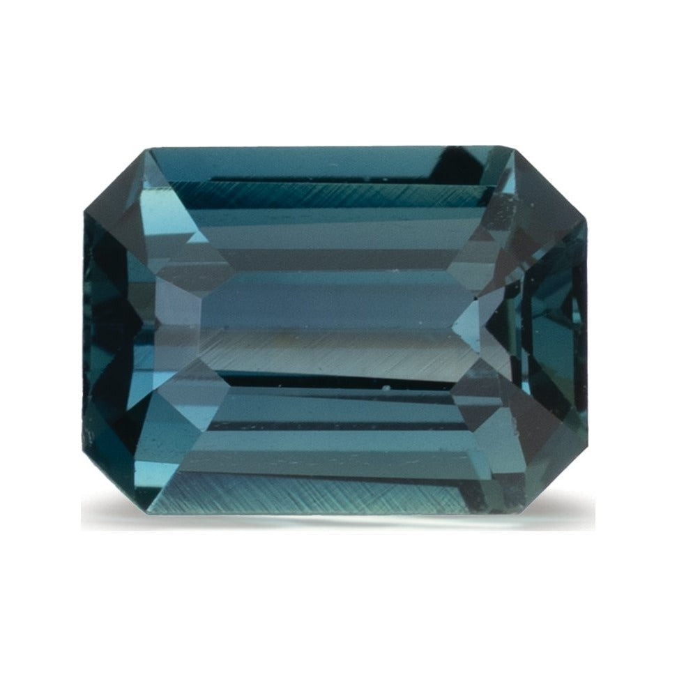 1.01 ct natural teal sapphire from Mozambique, emerald cut | Sapphire Row · cut7