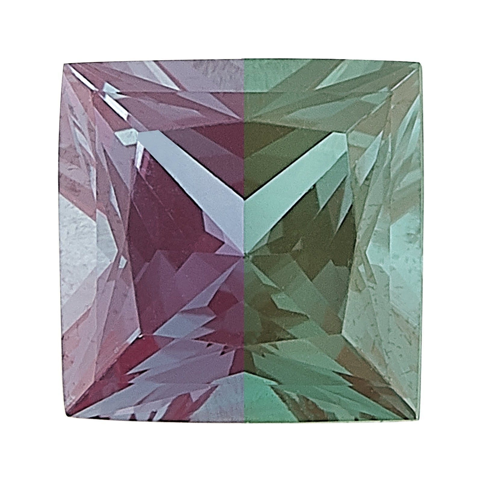 8 mm lab-grown color change alexandrite, square cut | Sapphire Row · cut7