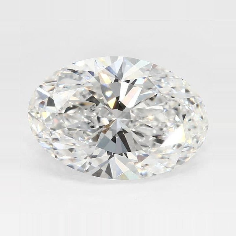 5.04 ct lab-grown diamond, oval cut | Sapphire Row · cut7