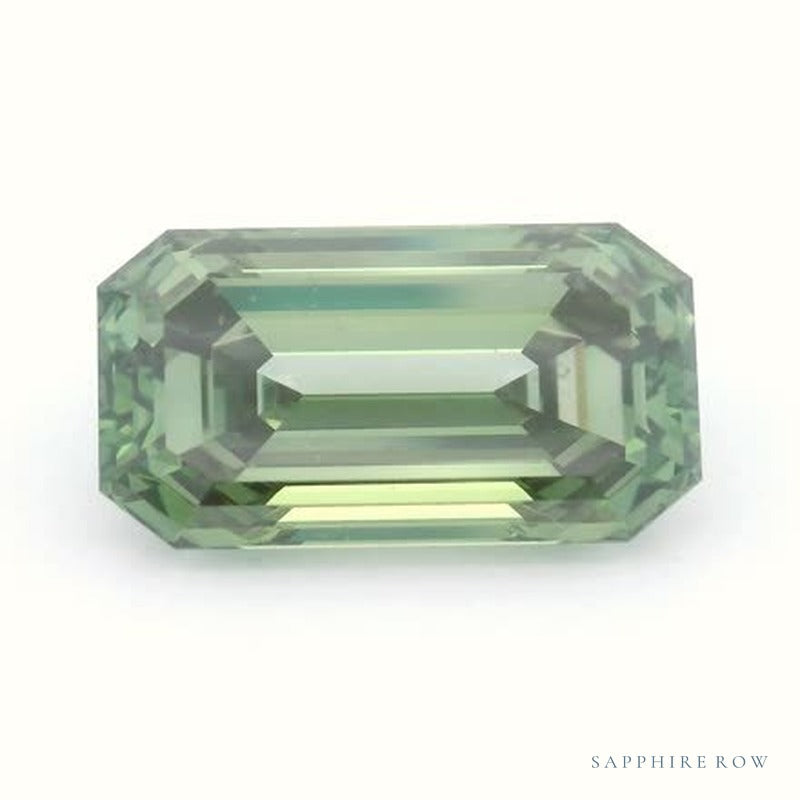 5.01 ct lab-grown fancy vivid green diamond, emerald cut | Sapphire Row · cut6