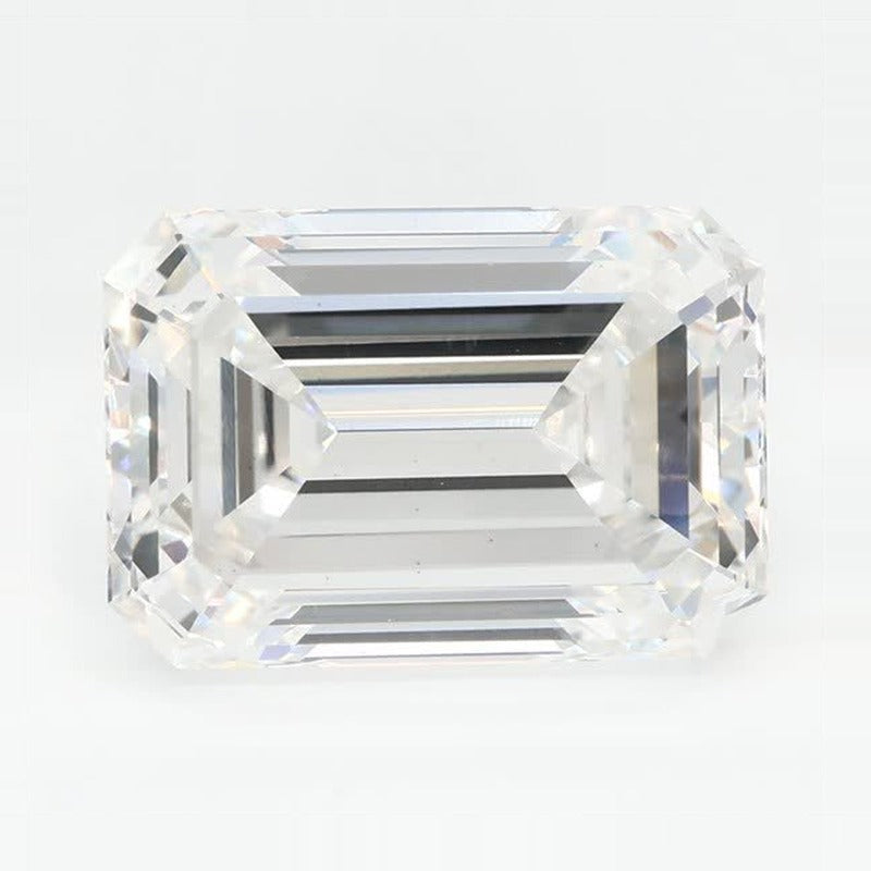 4.39 ct lab-grown diamond, emerald cut | Sapphire Row · cut7