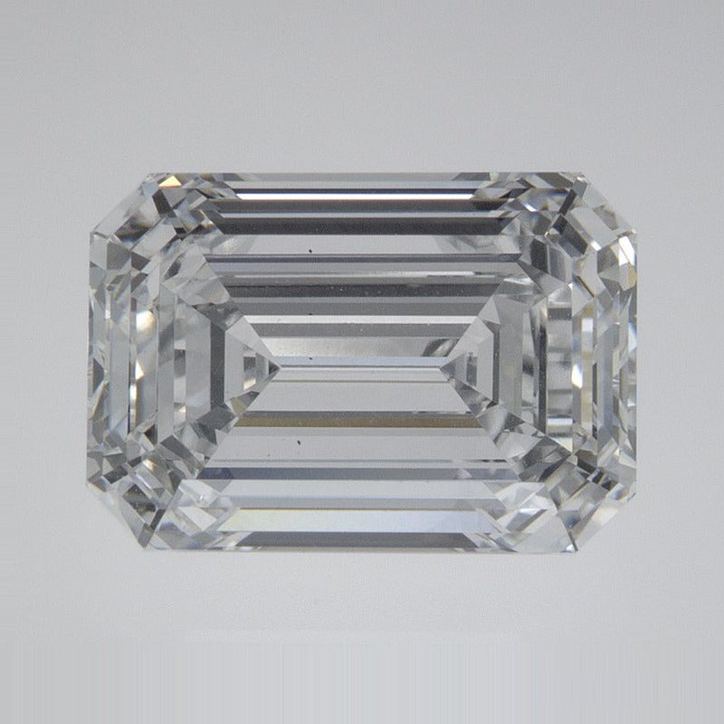 4.04 ct lab-grown diamond, emerald cut | Sapphire Row · cut7