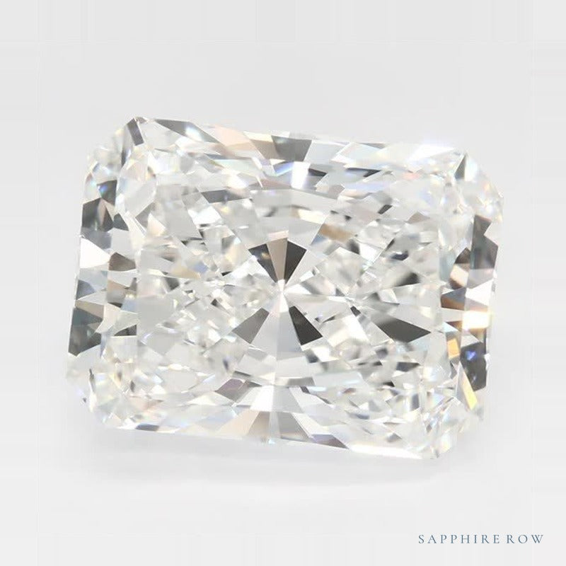 3.85 ct lab-grown diamond, radiant cut | Sapphire Row · cut7