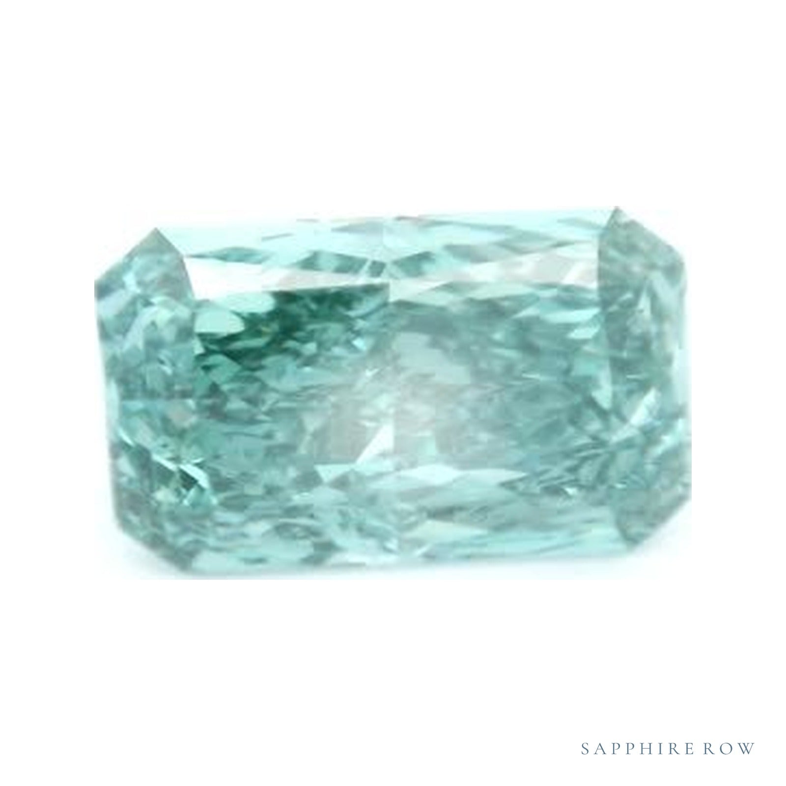 3.30 ct lab-grown fancy vivid green diamond, radiant cut | Sapphire Row · cut4