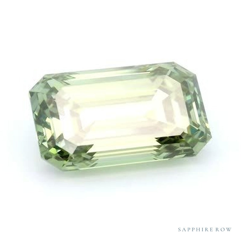 3.08 ct lab-grown fancy vivid green diamond, emerald cut | Sapphire Row · cut6
