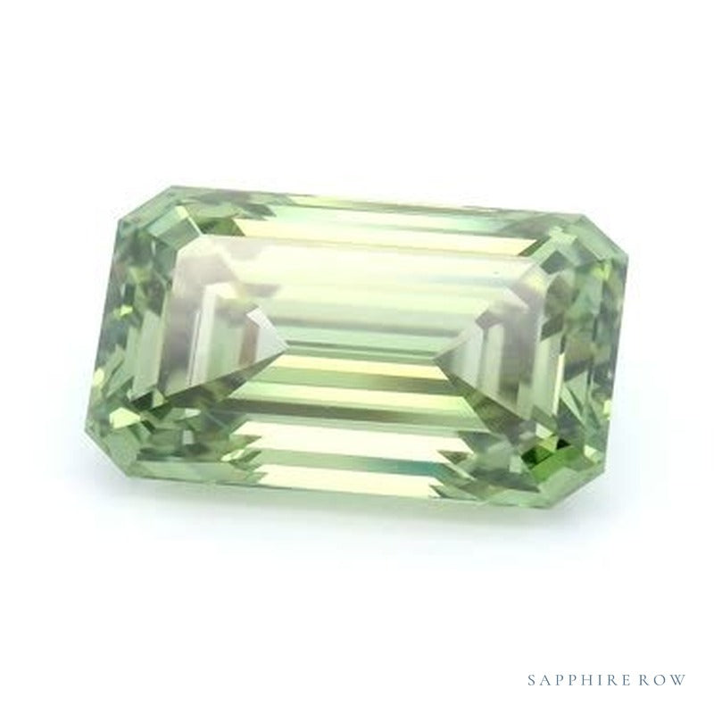 3.08 ct lab-grown fancy vivid green diamond, emerald cut | Sapphire Row · cut7
