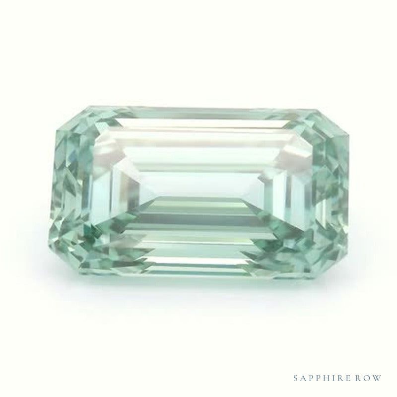 3.00 ct lab-grown fancy vivid green diamond, emerald cut | Sapphire Row · cut7